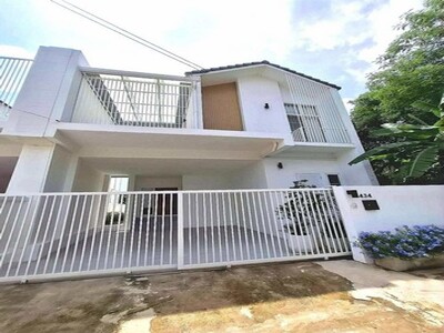 ขายบ้าน2ชั้น42ว.3น3น 3.89ล.ใกล้89พลาซ่า หนองผึ้ง สารภี เชียงใหม่