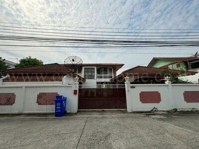 บ้านเดี่ยว หมู่บ้านจรรยานิเวศน์ ซอยแจ้งวัฒนะ - ปากเกร็ด 35