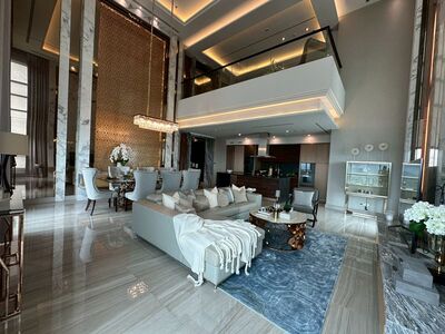 ขายห้องชุด เพ็นท์เฮาส์หรู 3 นอน โครงการ เดอะซี คอนโด ศรีราชา