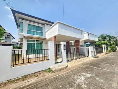 ให้เช่าบ้านเดี่ยว 2 ชั้น 50 ตร.ว. หมู่บ้านสัมมากร ซ.รามคำแหง162-1
