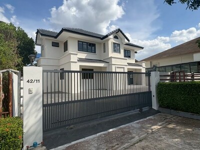 ขายถูกบ้านเดี่ยว 2 ชั้น มบ. ภาณุการ์เด้นท์ ถนนสวนผัก  ขนาด 83 ตรว