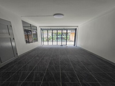 P1550 ให้เช่า ขาย ทาวน์เฮ้าส์ 2 ชั้น ซอยประชาราษฏร์บำเพ็ญ 16