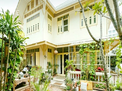 พระราม 4  Airbnb ถูกมาก สีลม สาทร ใจกลาง CBD MRTสามย่าน 500ม. 