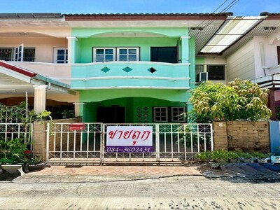 ขายด่วน ขายถูกมากๆ  หมู่บ้านเปี่ยมสุขบางใหญ่แลนด์ (ซอย วัดพระนอน)