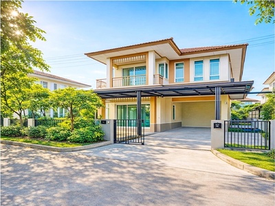 ถูกที่สุด ซาฟารี รร.สาธิตพัฒนา500ม. เตียงนอนครบ บ้านเดี่ยว 2ชั้น