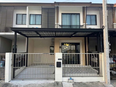 ขายทาวน์โฮม2ชั้น3นอน 2 น้ำ 2ที่จอด หมู่บ้านพฤกษาวิลล์ 57 พัฒนาการ