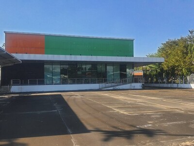 เช่าและขายโกดังห้องเย็น ติดถนนสายหลัก เชียงใหม่–หางดง 