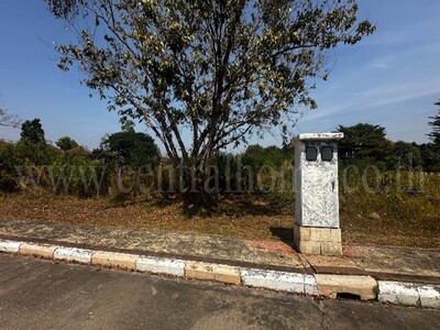 ที่ดินเปล่า ถมแล้ว 106.7 ตร.วา หมู่บ้าน การ์เด้นลากูน่า ติดถนนเมน