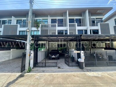 จองด่วน ทาวน์โฮม โคซี่ ลาดพร้าว 64 แยก 2 ใกล้ MRT สุทธิสาร