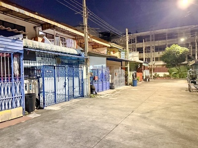 Makro กำนันแม้น24-32 ทาวน์เฮ้าส์ให้เช่า 2 ชั้น 2นอน ใกล้ถนนกัลปพฤ