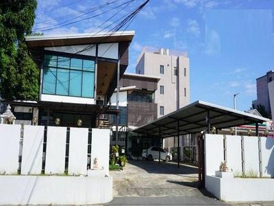 ให้เช่าพื้นที่ออฟฟิศ70ตรม. ห้วยขวาง สุทธิสาร ลาดพร้าว ใกล้ MRTสุท