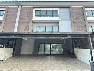 ให้เช่าทาวน์โฮม 3 ชั้น 4 ห้องนอน เดอะ คอนเนค อัพ3 ลาดพร้าว126