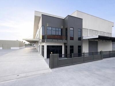 ให้เช่าโกดัง1200 ตารางวา พร้อมออฟฟิศและบ้านพัก กระทุ่มแบน สมุทรสา