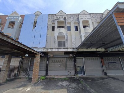 ขาย อาคารพาณิชย์ ปักธงชัย