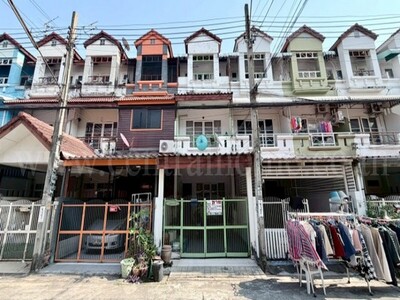 ลดราคา ทาวน์โฮม 3 ชั้น หมู่บ้าน เพลินวิภา รามอินทรา 40 บึงกุ่ม