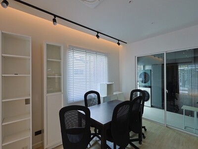 P2215 ขายทาวน์โฮม 3 ชั้น พร้อมคนเช่า โครงการ เดอะ เมโทร พระราม 9 