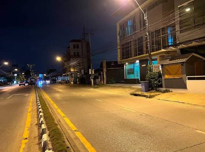 ขายอาคารสำนักงาน 3ชั้น+ร้านกาแฟ ติดถนนสุขุมวิท107 (แบริ่ง) เดินทางสะดวก สวย ถูก