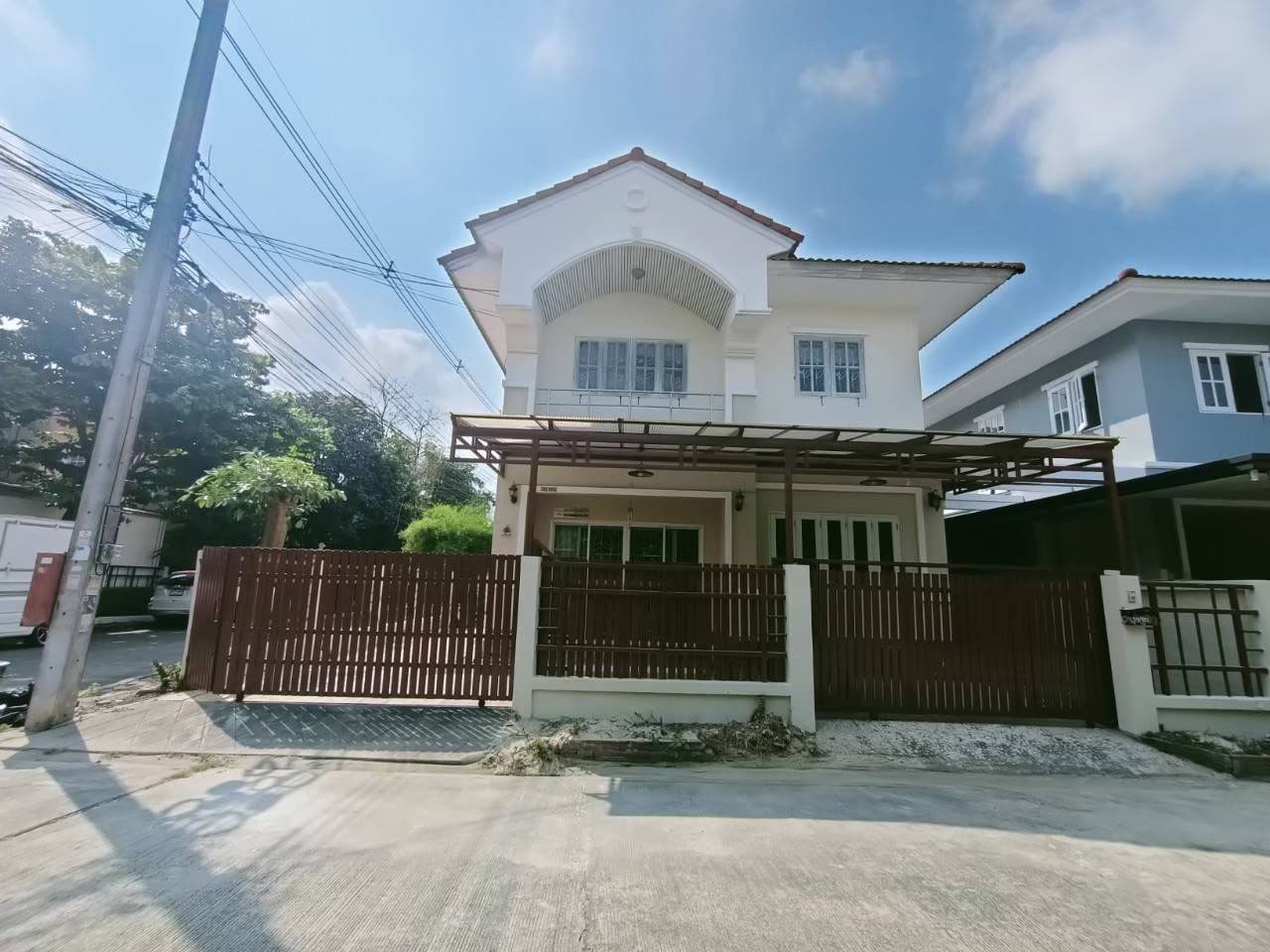 ให้เช่าบ้านเดี่ยว 2 ชั้น หมู่บ้านบุรีรมย์ ลำลูกกาคลอง4 ปทุมธานี ใกล้โรงเรียนแย้มสะอาด,โลตัสคลอง 4 