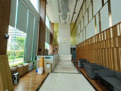 คอนโดทีซีกรีน ติดถนนพระราม9 เดินทางเข้าออกสะดวก 