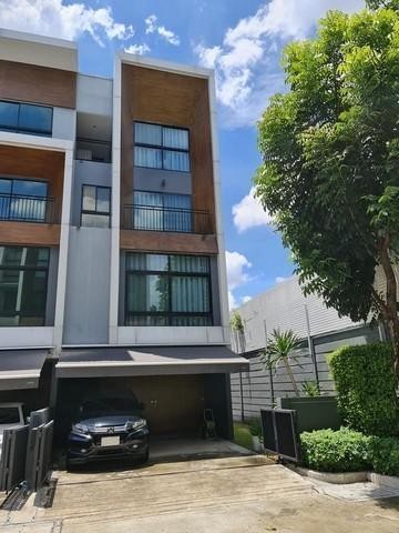 AT0074Jขาย ทาวน์โฮม ใกล้โรงเรียนสตรีวิทยา 2 อาร์เด้น ลาดพร้าว 71 หลังมุม เลียบด่วน CDC