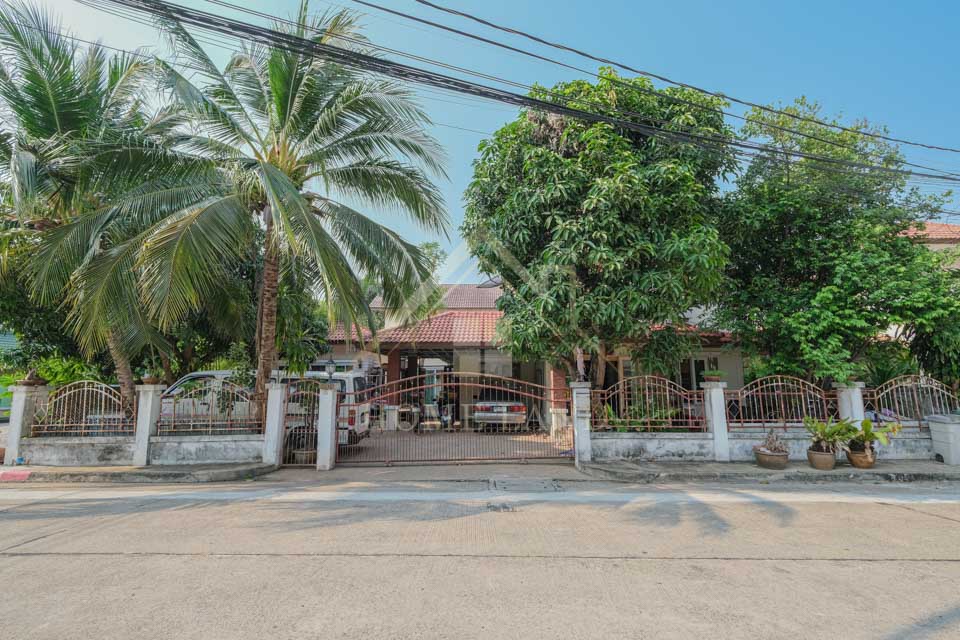 บ้านเดี่ยวหลังมุม ประดับดาว 4 ถนนราชพฤกษ์ - รัตนาธิเบศร์ ท่าอิฐ 