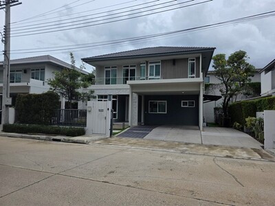 ให้เช่าบ้านเดี่ยวตกแต่งสวย หมู่บ้านมัณฑนา บางนา-วงแหวน ซอยรามคำแห