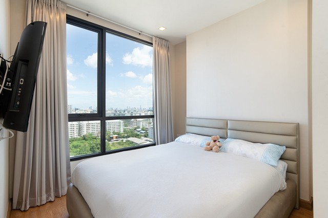 Q House Sukhumvit 79 safe private 15th floor BTS On Nut