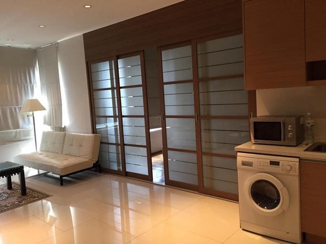 The Emporio Place Sukhumvit 24 beautiful view 7th floor BTS Phrom Phong