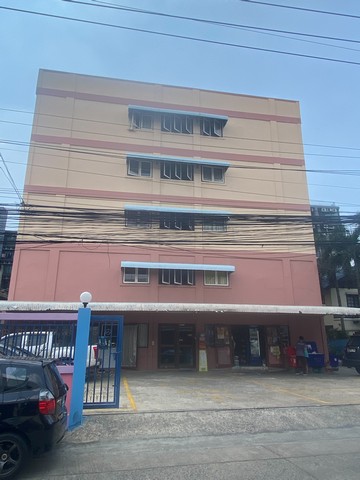 M6563ขายอพาร์ทเม้นท์ 5 ชั้น พื้นที่สีส้ม มีใบขออนุญาตไว้ 8 ชั้น  สุขุมวิท101/1 ย่านวชิธรรม