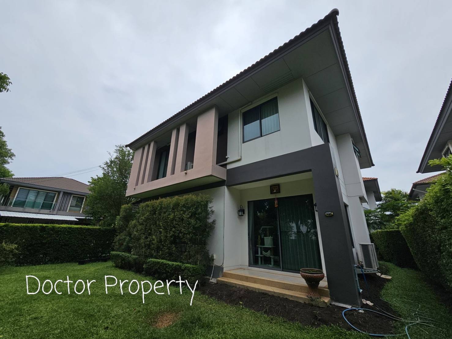 ถูกสุดในโครงการ บ้านเดี่ยว หลังมุม มบ.ฮาบิเทีย พาร์ค เทียนทะเล 28 100.6 ตรว 4 ห้องนอน 3 ห้องน้ำ พร้อมเฟอร์ไม้สัก Best Deal Habitia Park Thian Thale 100.6 Sqw. 4 bedrooms 3 bedrooms