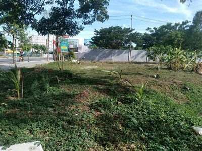 ขายที่ดิน ติดถนนราษฎร์พัฒนา ระหว่างซอยราษฎร์พัฒนา 12 นื้อที่ 3 ไร