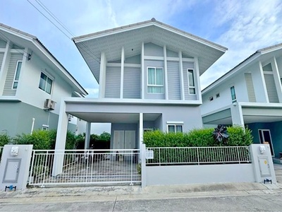 พระราม 2 กม.18  พันท้ายนรสิงห์  คฤหาสน์ บ้าน 2ชั้น  52ตร.วา. 3นอน