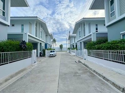 พันท้ายนรสิงห์  คฤหาสน์ เช่าบ้าน 2ชั้น  50ตร.วา. 3นอน พระราม 2 กม