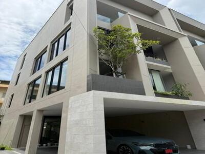 ให้เช่าโฮมออฟฟิศ 4 ชั้น 527 ตร.ม. พร้อมลิฟท์ ย่านนาคนิวาส 48