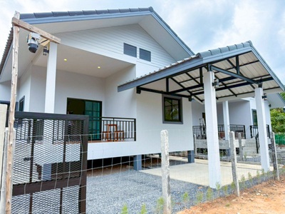 เช่าบ้านเดี่ยวตกแต่งครบ ทำเลทอง เกาะสมุย ราคาเริ่ม 28,000 บาท/เดื