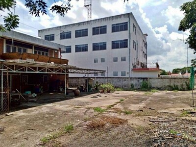 อาคารพร้อมที่ดิน พื้นที่ 3 ไร่ ติดถนนโรจนะ บ้านสร้าง บางปะอิน อยุ