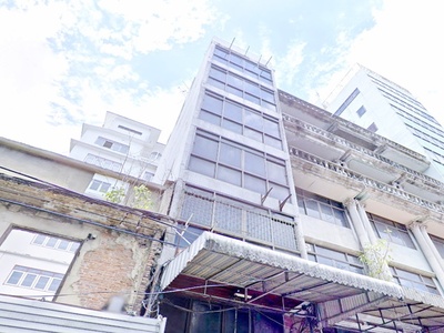 MRTสามยอด 610ม.MRTสามยอด 610ม ทรงวาด 8 ชั้น ช่องลิฟต์พร้อม แม่น้ำ