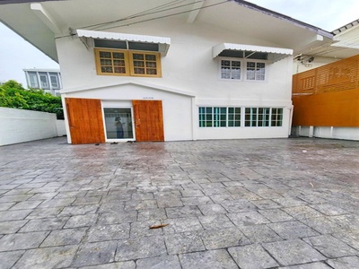 ไบเทค 1.2 กม  4นอน BTSแบริ่ง 900ม. คฤหาสน์  2ชั้น 50ตร.วา. 