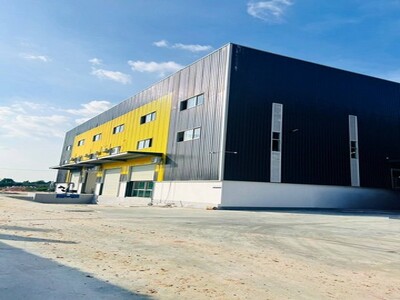 ให้เช่าโรงงานบ้านบึงชลบุรี ง  8,500  ตรม.