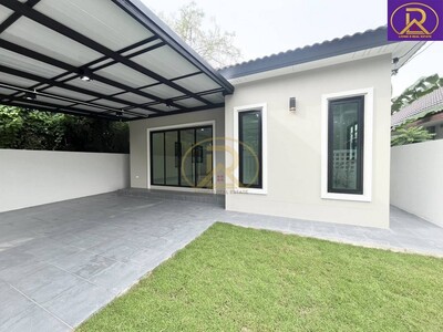 ขายบ้านสร้างใหม่ ขายถูก ทำเลดี ฟรีค่าใช้จ่ายในการโอน ศรีราชา จ.ชล