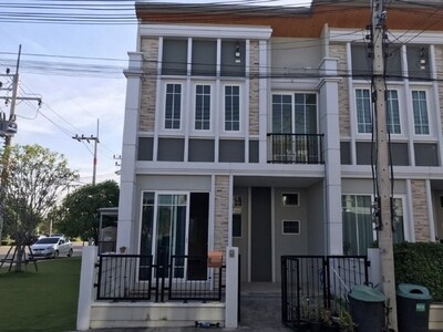 ขายทาวน์เฮ้าส์มือสองบ้านโพธิ์   โกลเด้นทาวน์ ฉะเชิงเทรา-บ้านโพธิ์