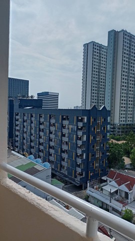 ขายด่วน ห้องชุด ที.เค.แมนชั่น ชั้น 8 ห้องมุมฝั่งทิศใต้ ซอยรัตนาธิเบศร์ 22 