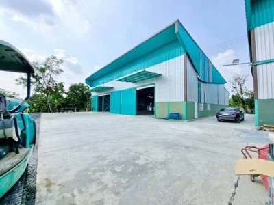 MRT มีนบุรี ให้เช่าโกดัง 1 น้ำ สุวินทวงศ์18-20 ร่มเกล้า3 800 ตร.ม