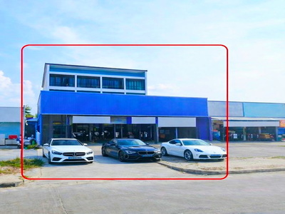 ให้เช่าศูนย์ซ่อมรถ พร้อมอาคารพาณิชย์ 4คูหา แม็คโคร ปทุมธานี 700ม.