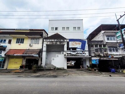 ขาย สำนักงาน  เมืองระนอง จังหวัดระนอง ถนน ท่าเมือง ราคาโปรโมชั่น