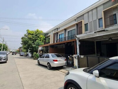 ขาย ทาวน์เฮ้าส์ เดอะคอนเนค สวนหลวง-อ่อนนุช  เขต ประเวศ กรุงเทพมหา