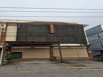 ขายอาคารพาณิชย์ แหล่งชุมชน ราคาดี ไร่กล้วย - ศรีราชา ชลบุรี