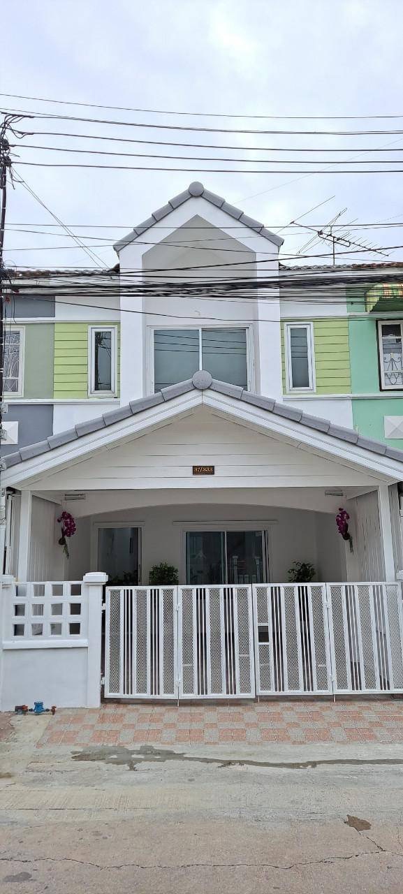 ขาย ทาวน์เฮ้าส์ 2 ชั้น หมู่บ้าน เคซี 3 ซ.12  รีโนเวทใหม่ พร้อมอยู่ ต้นโครงการ หทัยราษฏร์ 