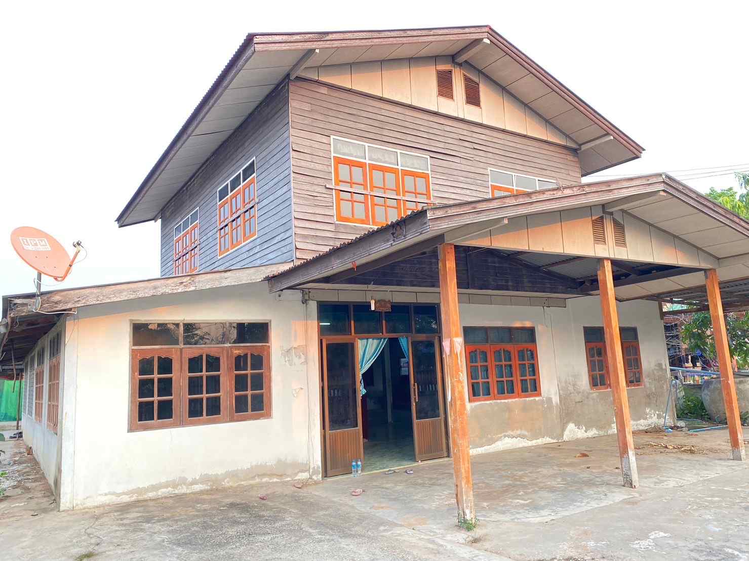 ขายบ้านพร้อมที่ดิน เจ้าของขายเอง ตำบลโคกกลาง อำเภอประทาย นครราชสีมา 