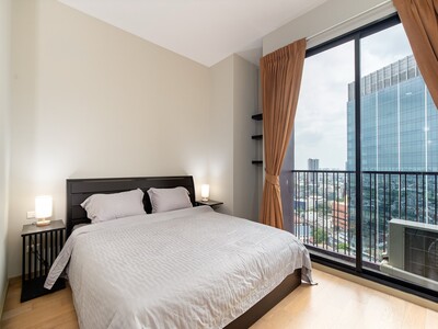Noble Reveal 27th floor